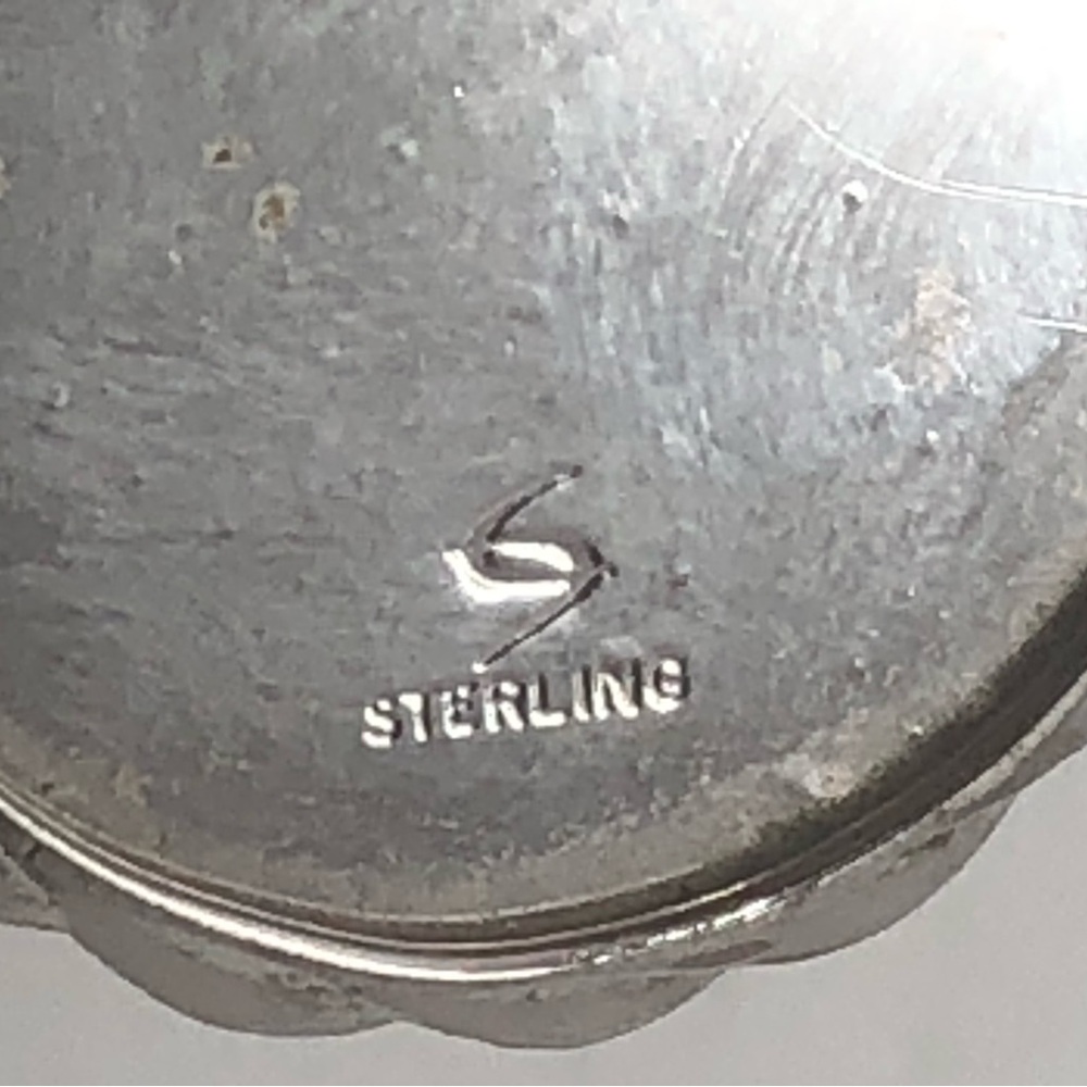 Vintage Solid Round Sterling Silver Flat Design B… - image 5